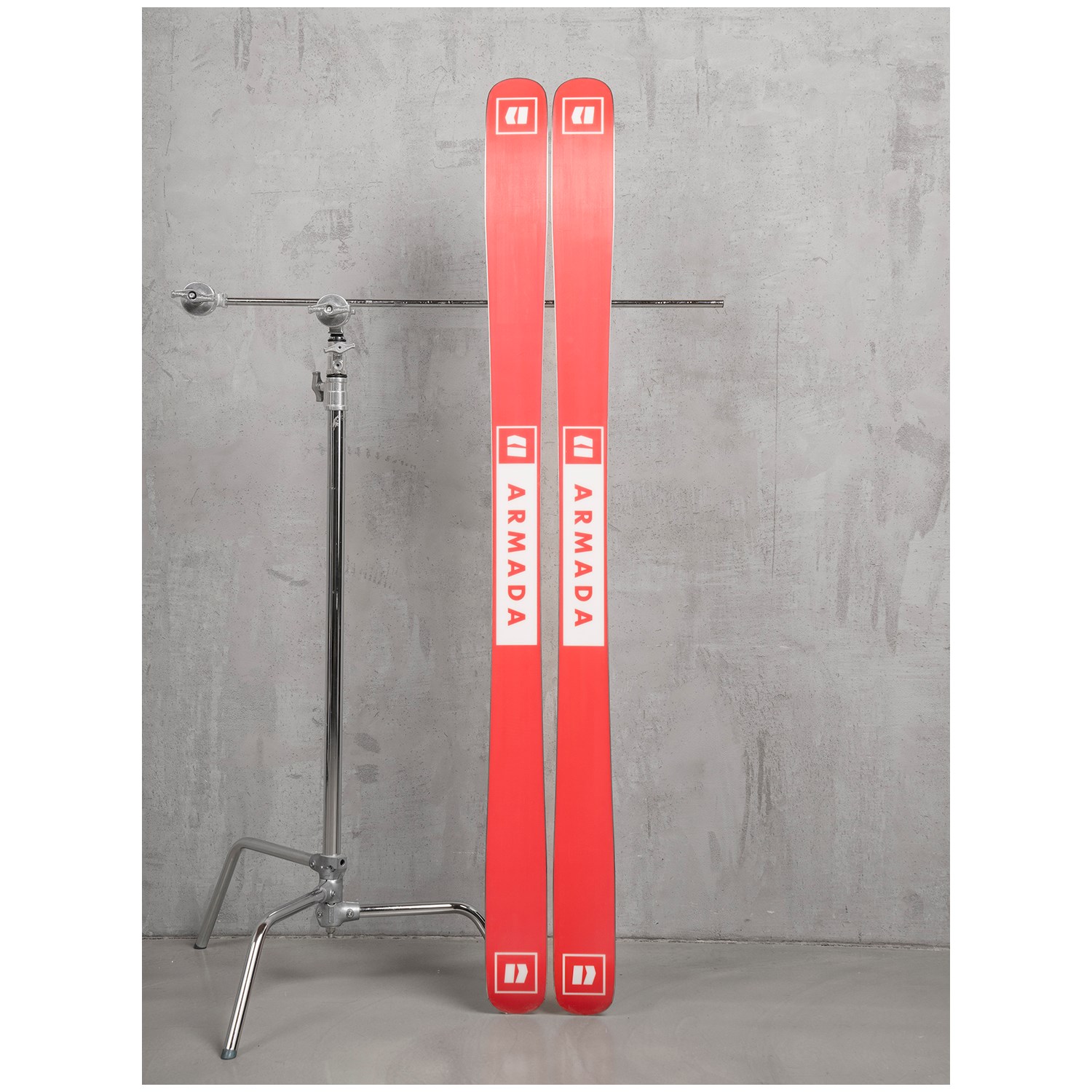 armada-bdog-skis-2024-.jpg