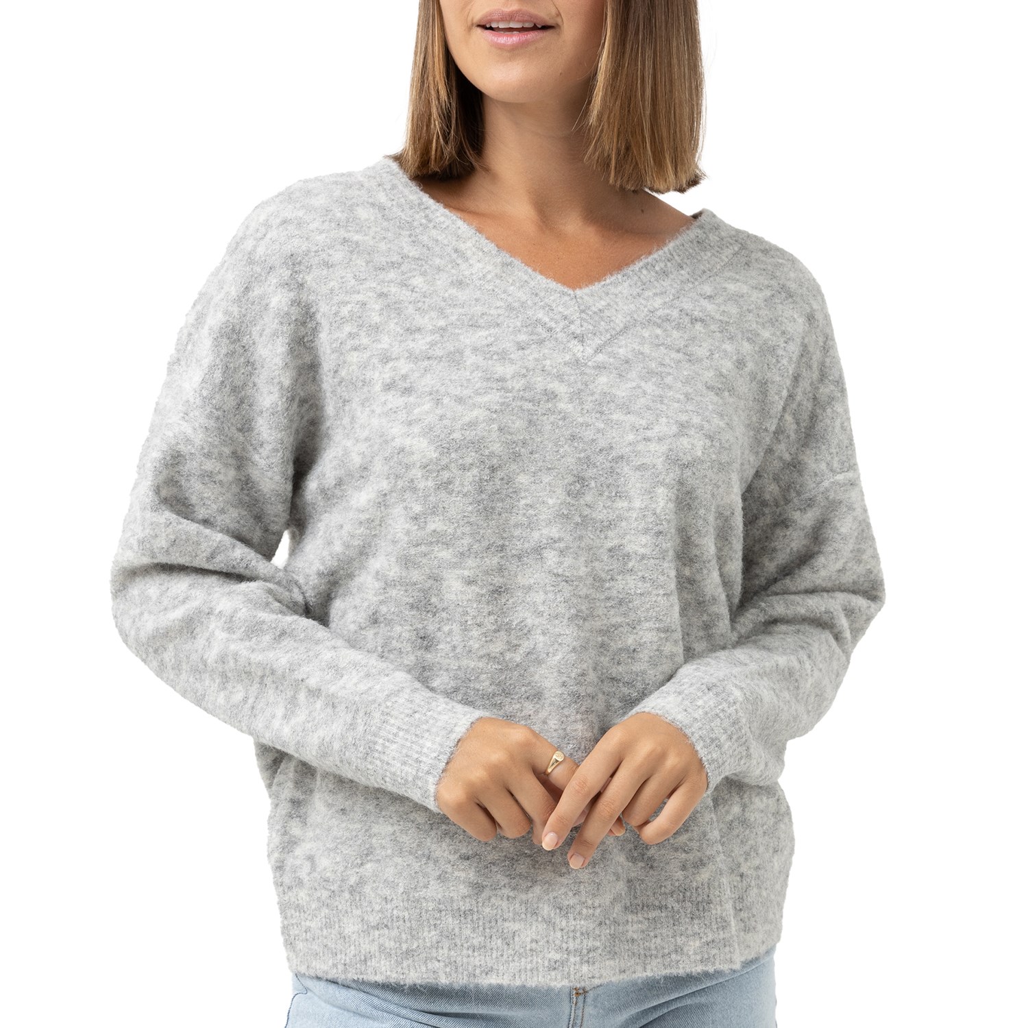 Oversized v-neck sweater - Women