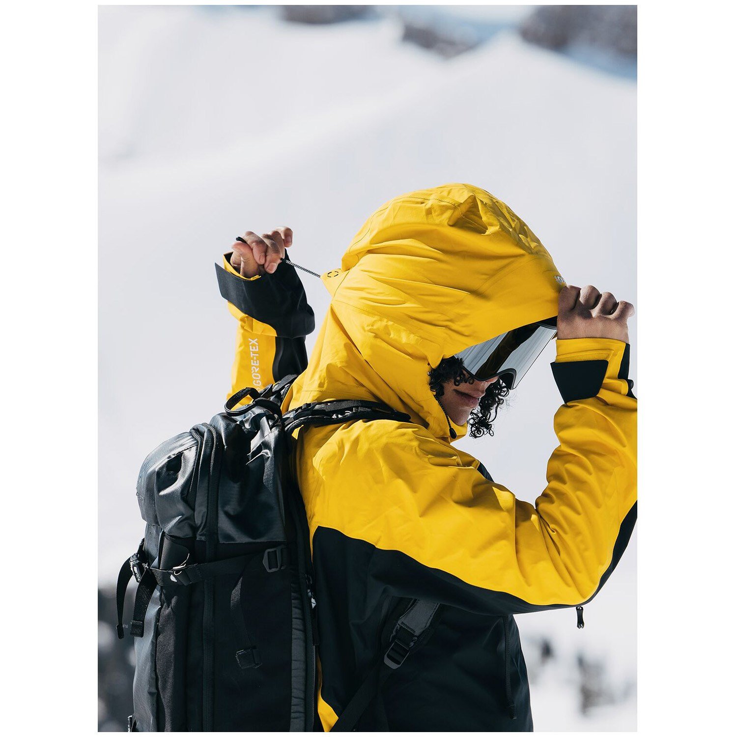 Burton AK GORE-TEX 3L C-Knit Tuvak Jacket - Women's | evo