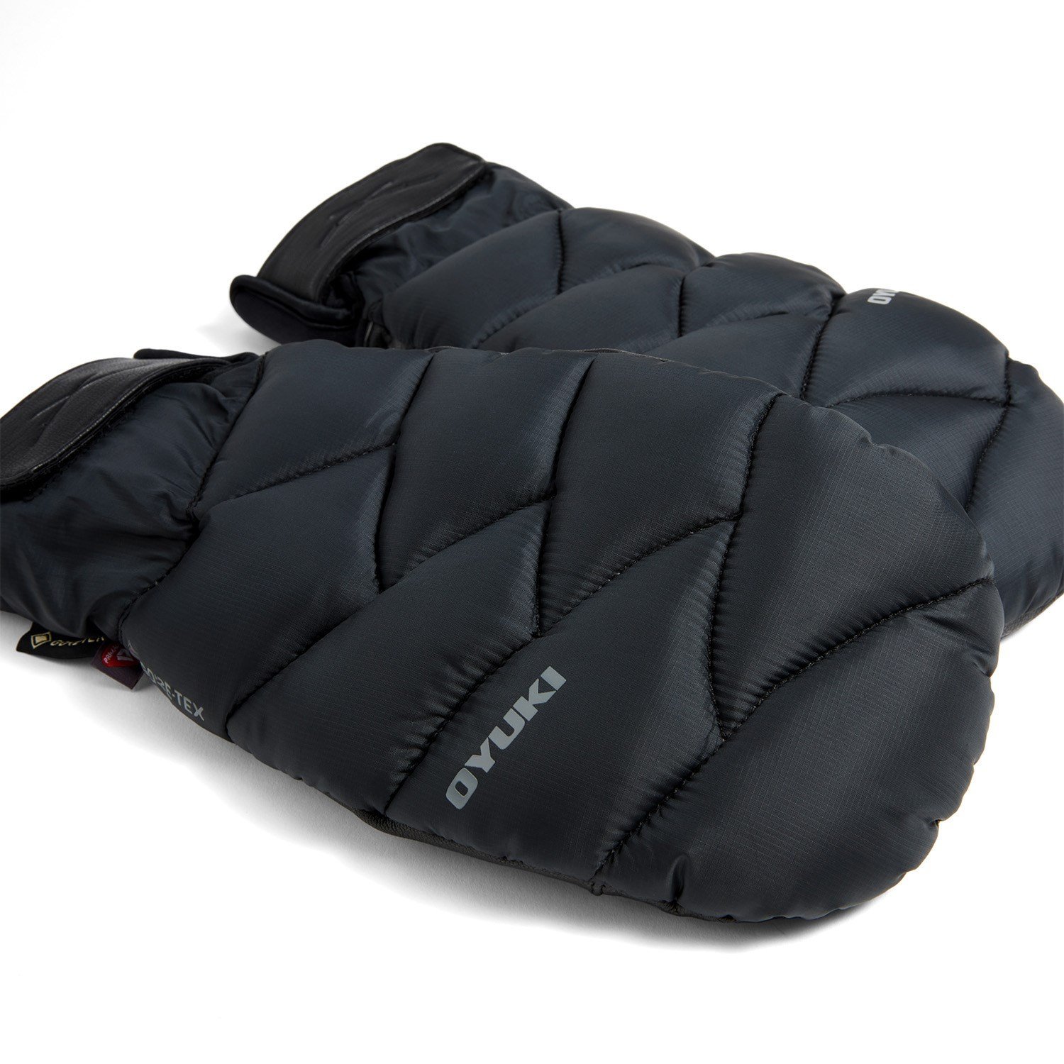 Oyuki Ezo GORE-TEX Mittens - Women's | evo