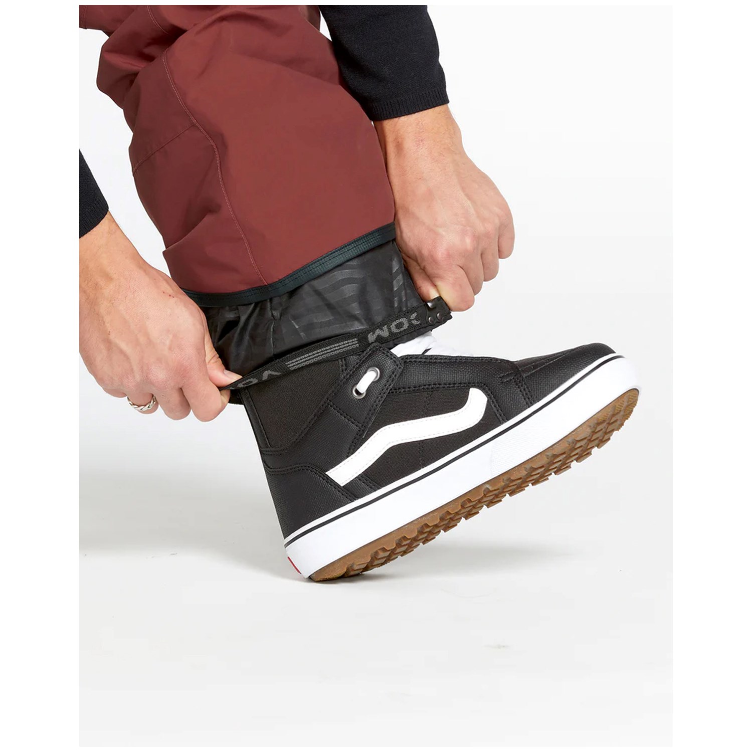 スノーボード VOLCOM 18-19 LO GORE-TEX PANT VNY Size L Amazon.com: Volcom L Gore-TEX® Pants Camouflage LG (34-35