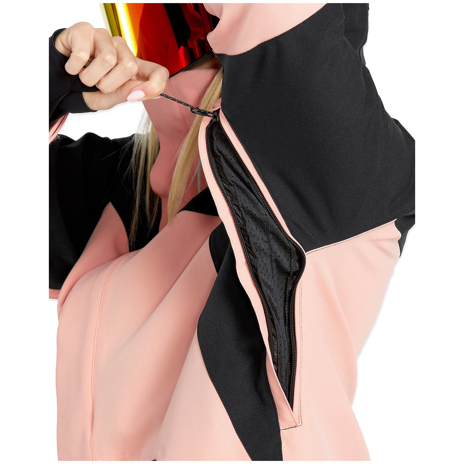 美品　VOLCOM Veste 3D Stretch Shelter　US M Volcom Women's Shelter 3D Stretch Jacket 2025 | Boyne