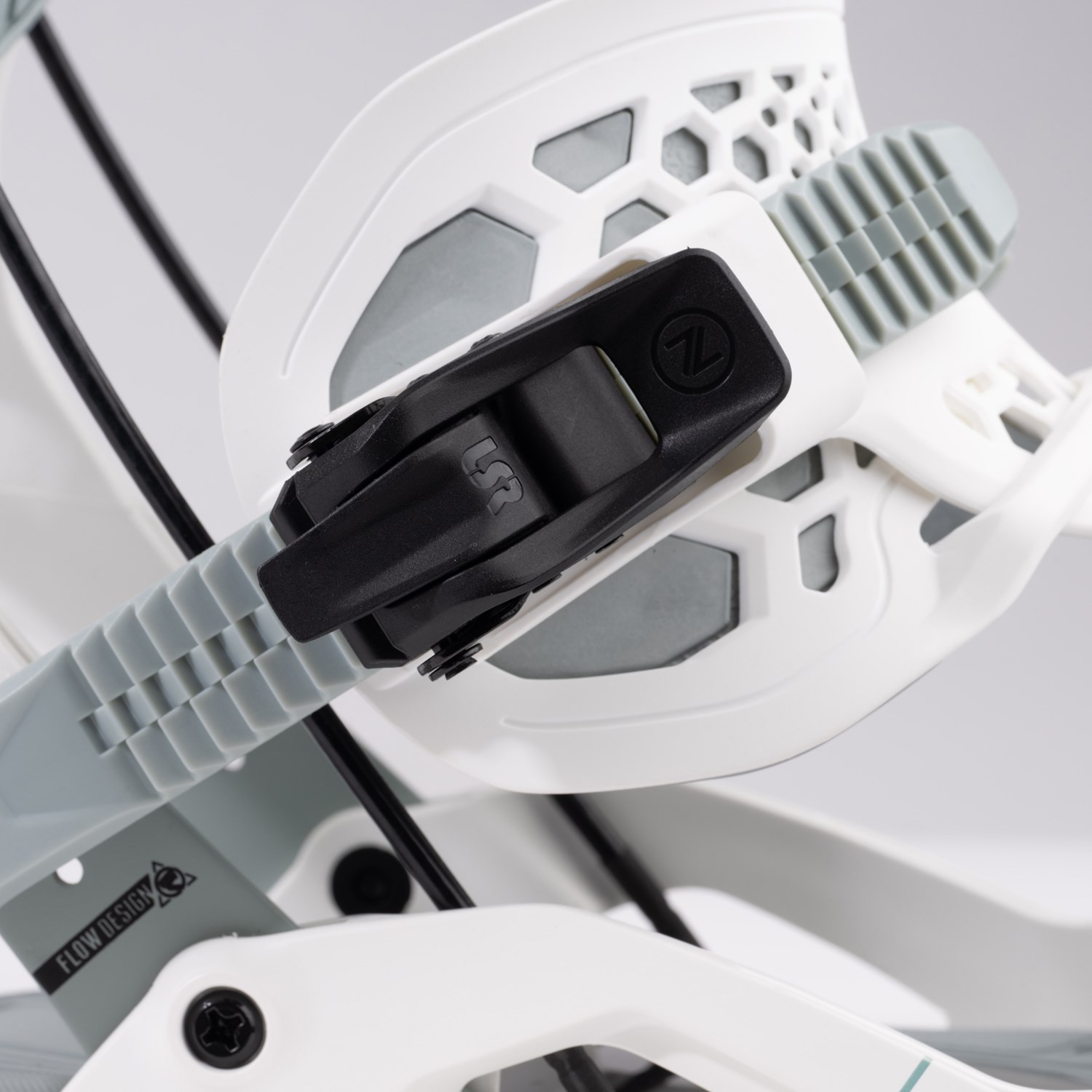 Flow Fuse Hybrid Snowboard Bindings | evo