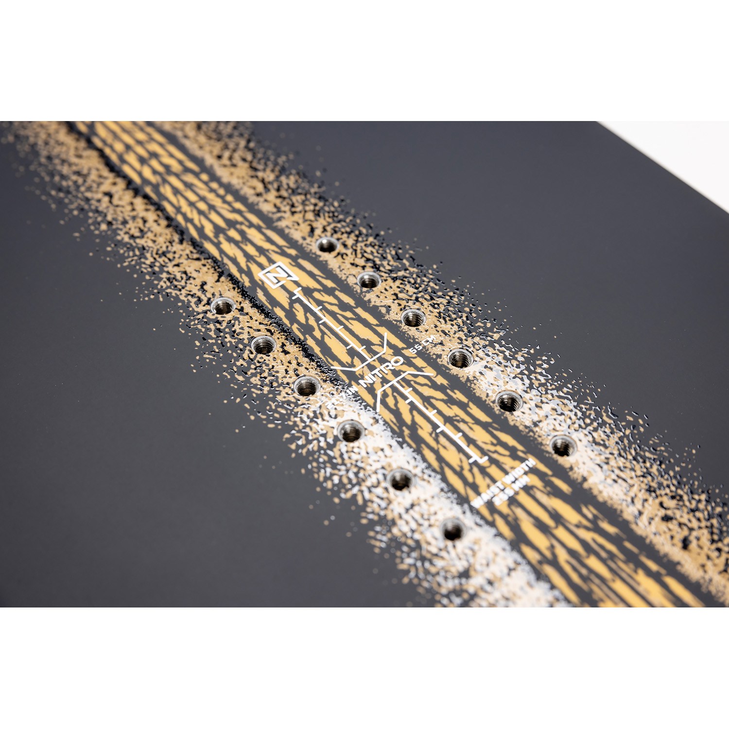 Nitro Stiletto RS x Drew Hicken Snowboard 2026 | evo