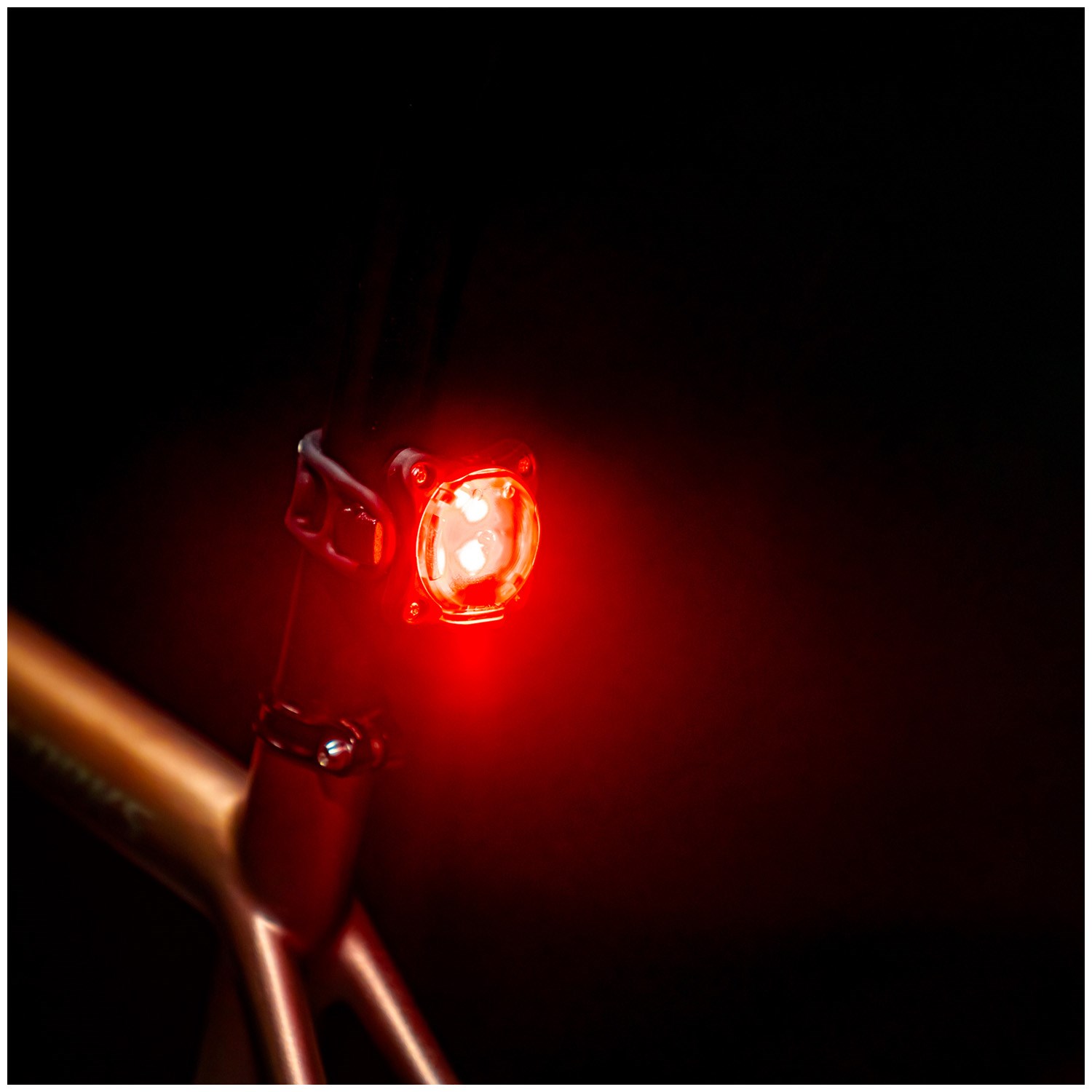 Lezyne Zecto Drive 200+ Rear Bike Light | evo Canada Lezyne Zecto Drive 200+ Rear Bike Light | evo Canada