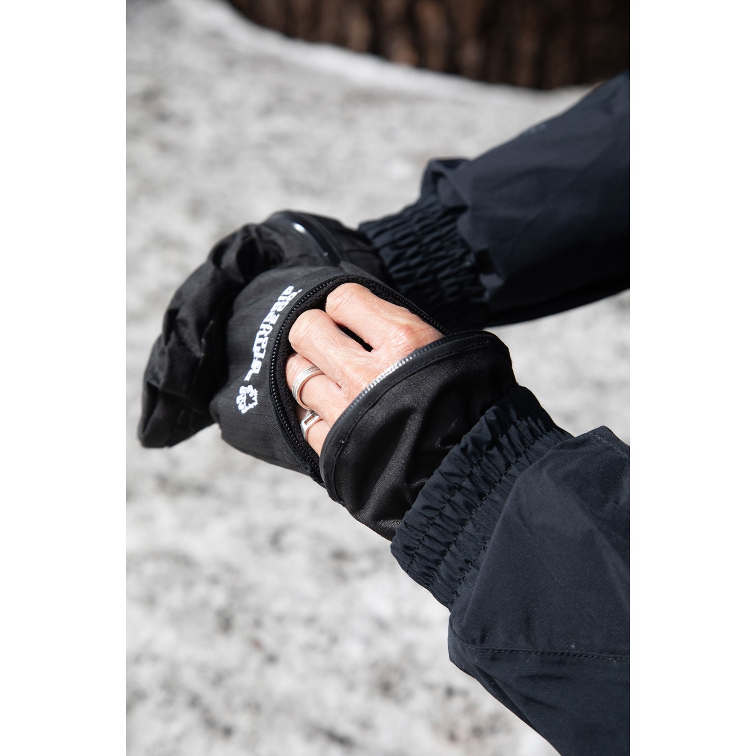 DEATHGRIP GLOVE CO. Ghoul Mittens | evo