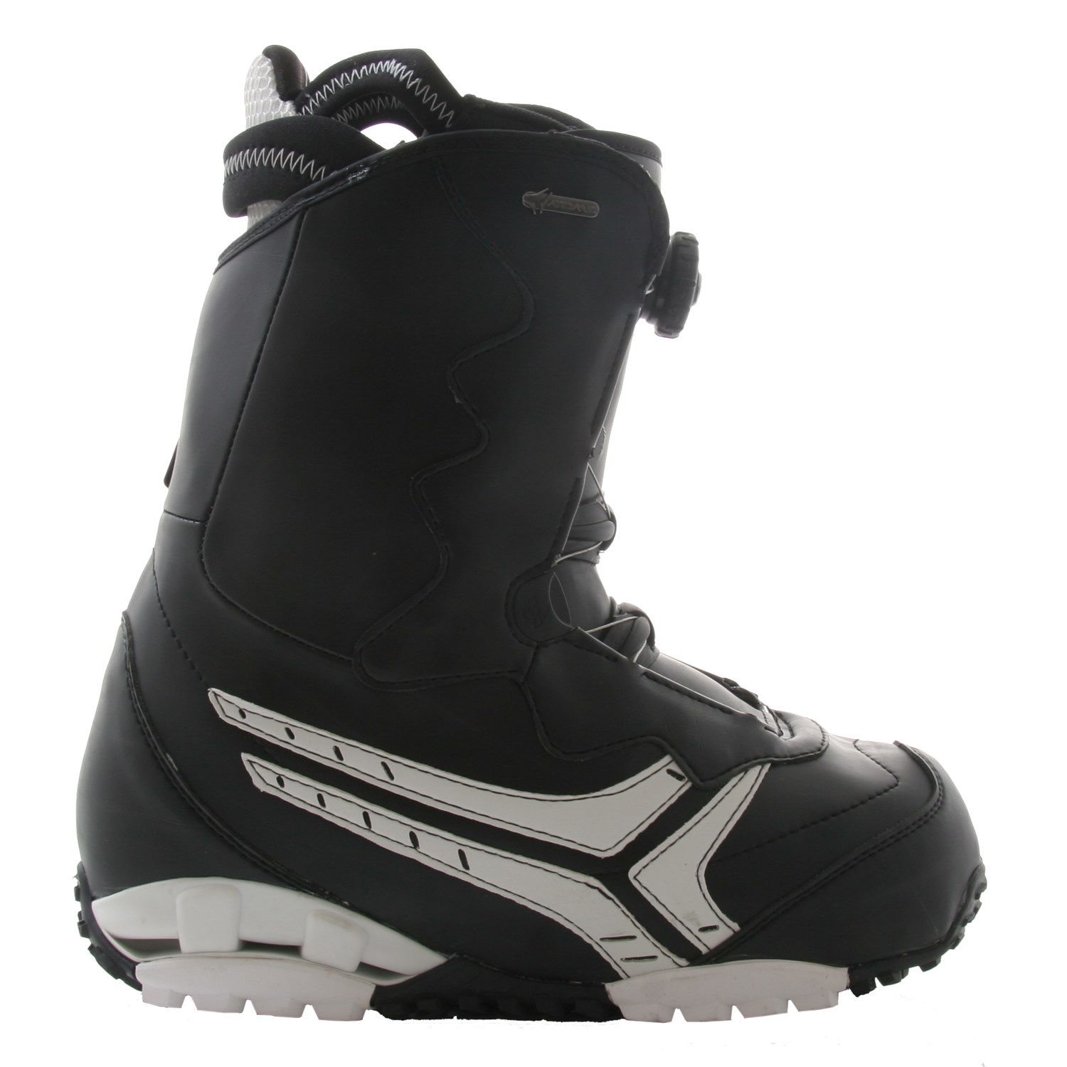 atomic snowboard boots