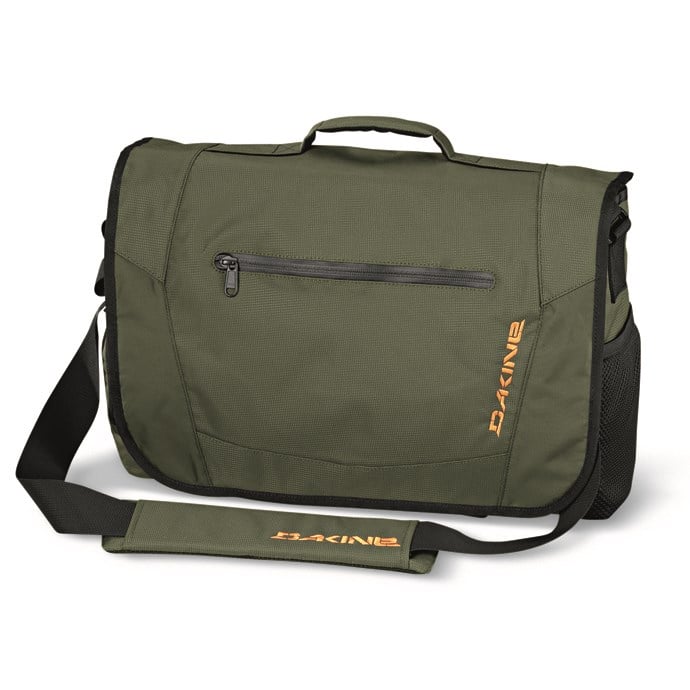 【未使用品・レア】Dakine メッセンジャーバッグ 23L dakine-messenger-sl-bag-.jpg